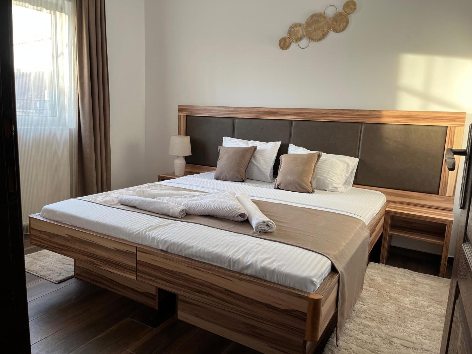 Airport Sky Apartments Lux Beograd Ngoại thất bức ảnh