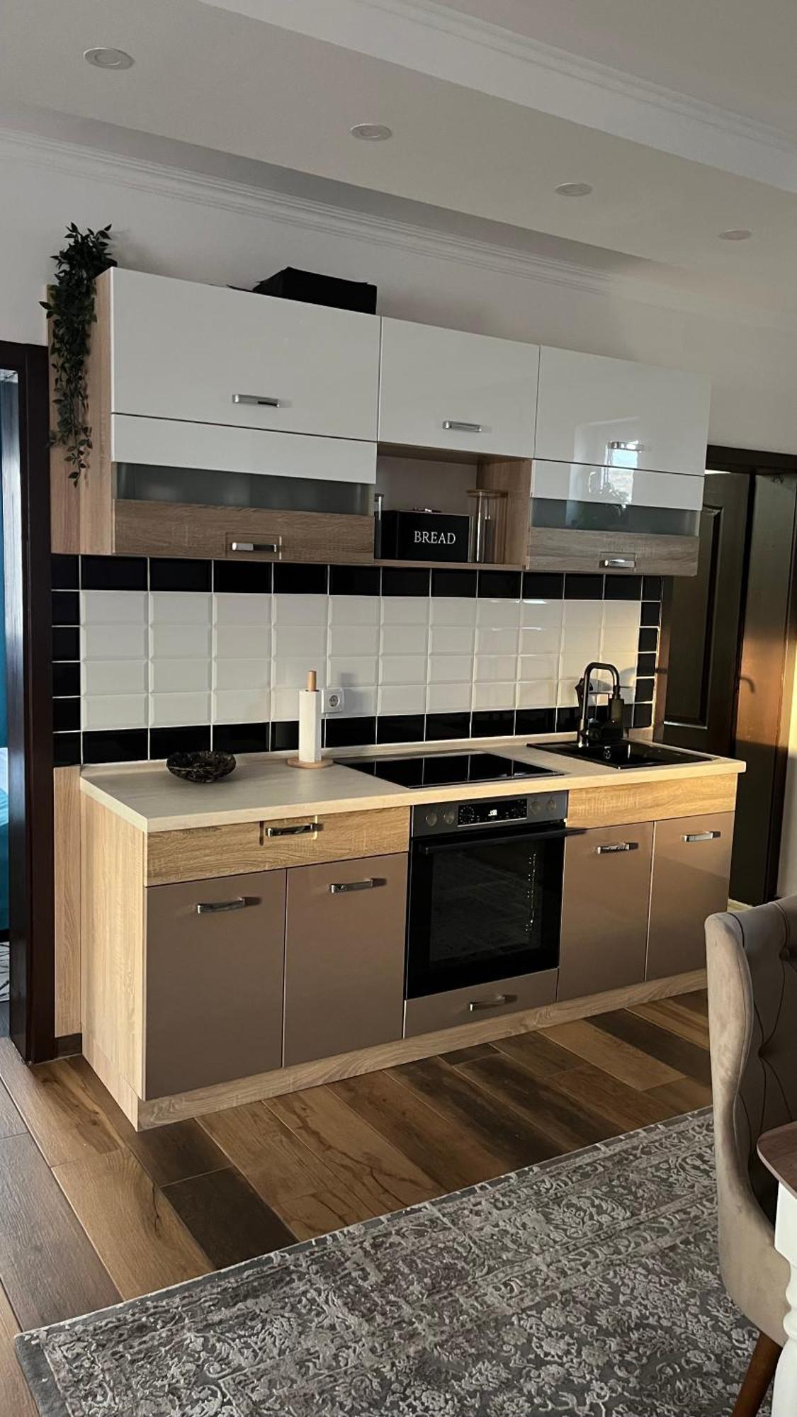 Airport Sky Apartments Lux Beograd Ngoại thất bức ảnh